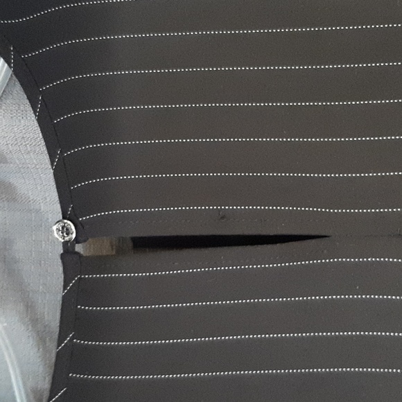 Asymmetrical Pinstripe Top with flare sleeves - Picture 5 of 11